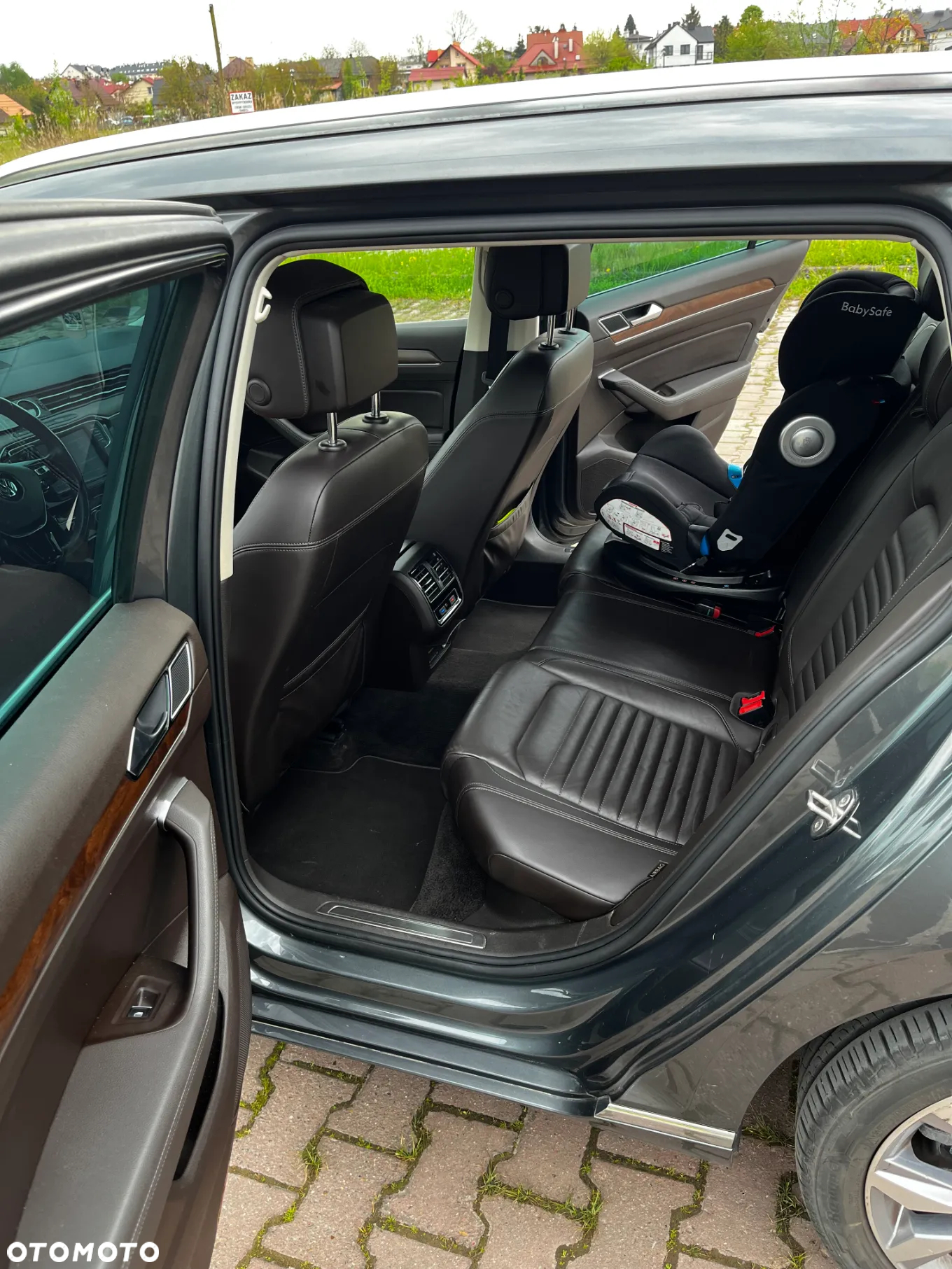 Volkswagen Passat - 3