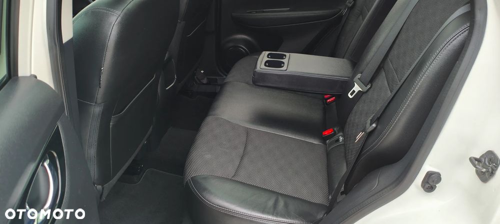 Nissan Qashqai 1.6 DIG-T Tekna - 9
