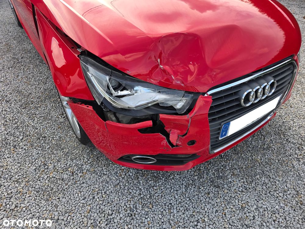 Audi A1 2011 photo 2