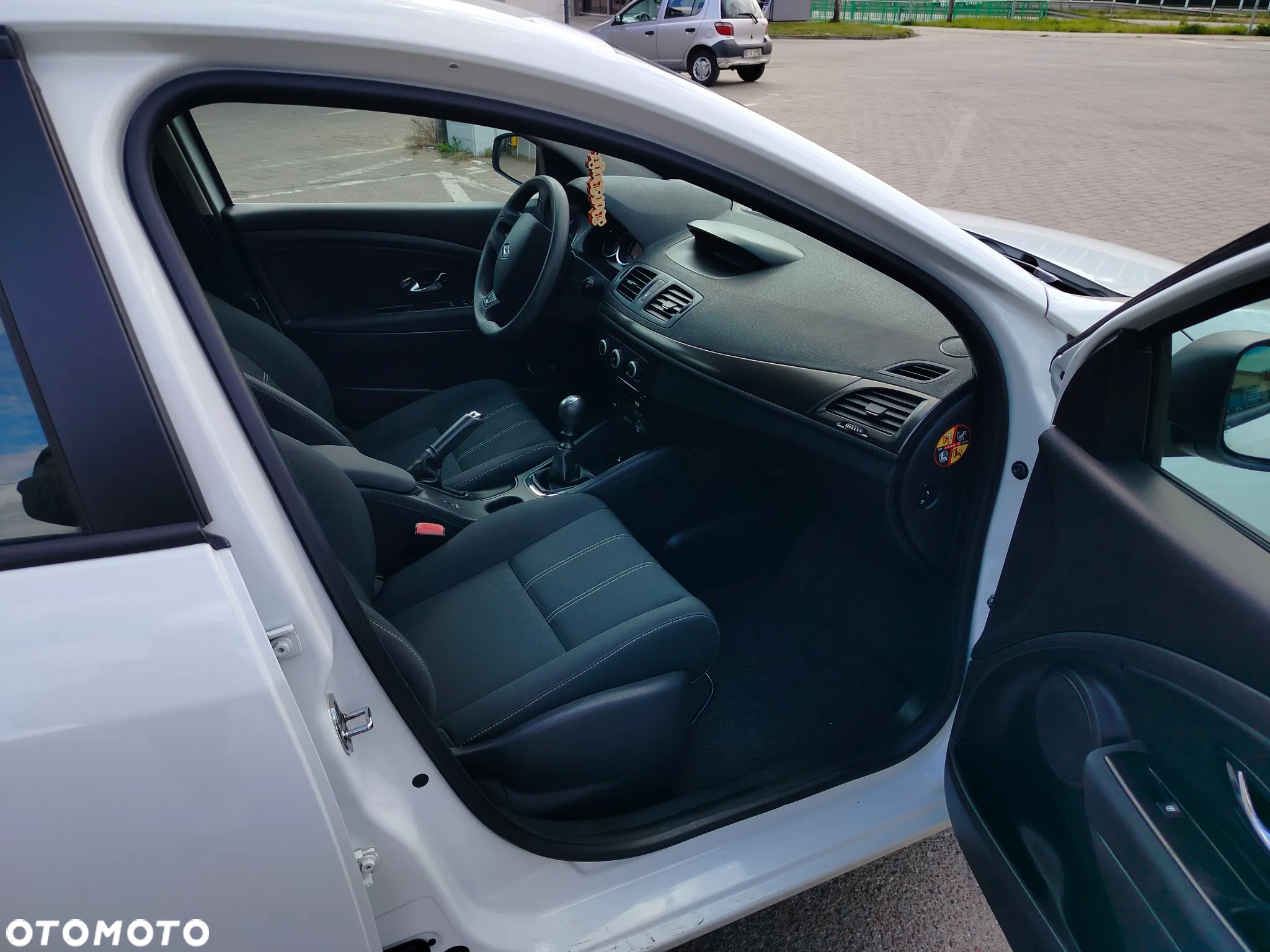 Renault Megane 1.6 16V 110 LIMITED - 17