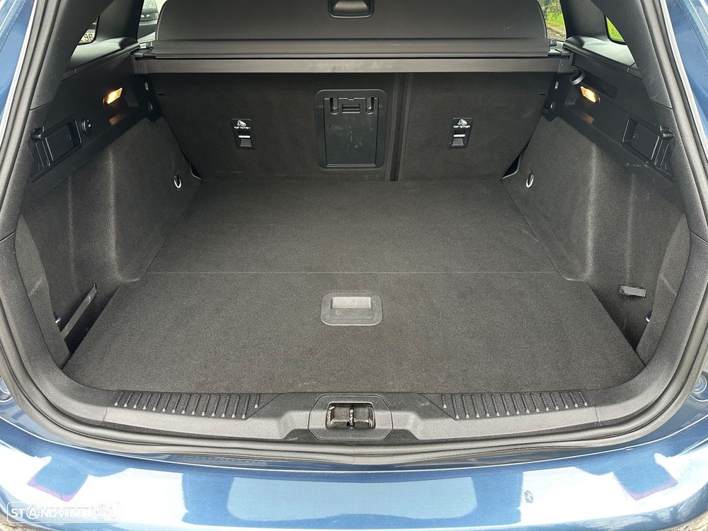 Ford Focus SW 1.5 TDCi EcoBlue ST-Line - 24