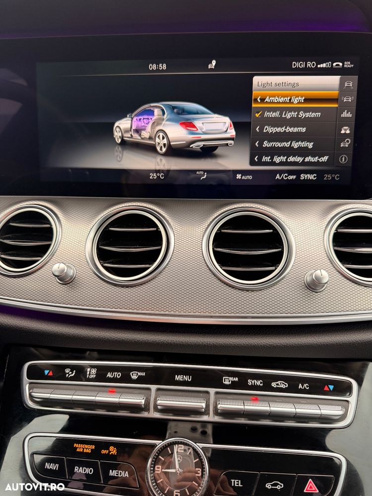 Mercedes-Benz E 220 d Aut. - 16