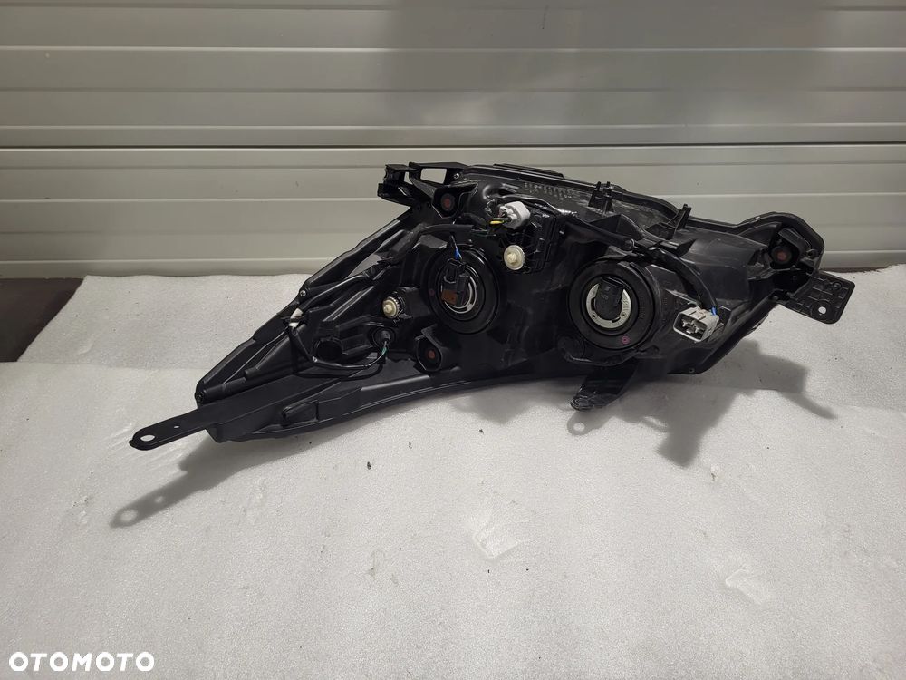 Subaru Forester IV SJ LAMPA ZW PRAWY PRZÓD - 6