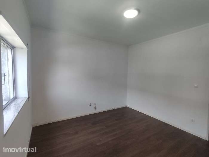 Apartamento T2em Nogueira Braga - Grande imagem: 5/10