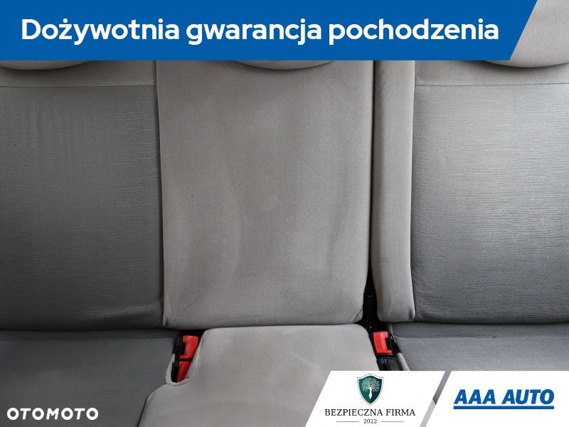 Renault Clio - 11