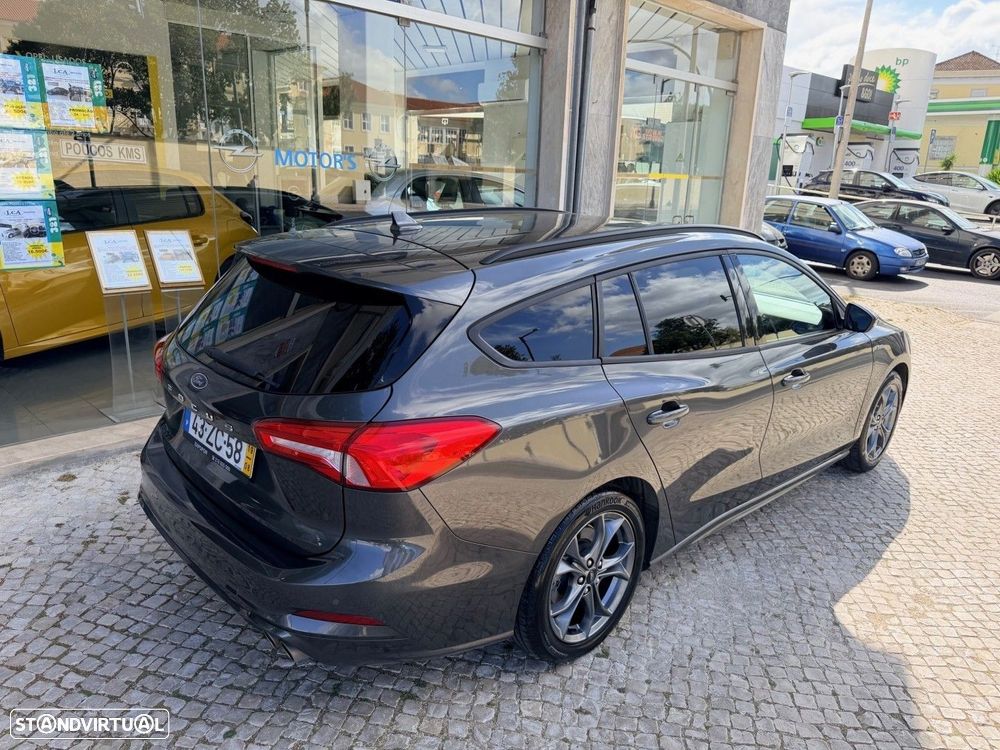 Ford Focus SW 1.0 EcoBoost ST-Line X - 9
