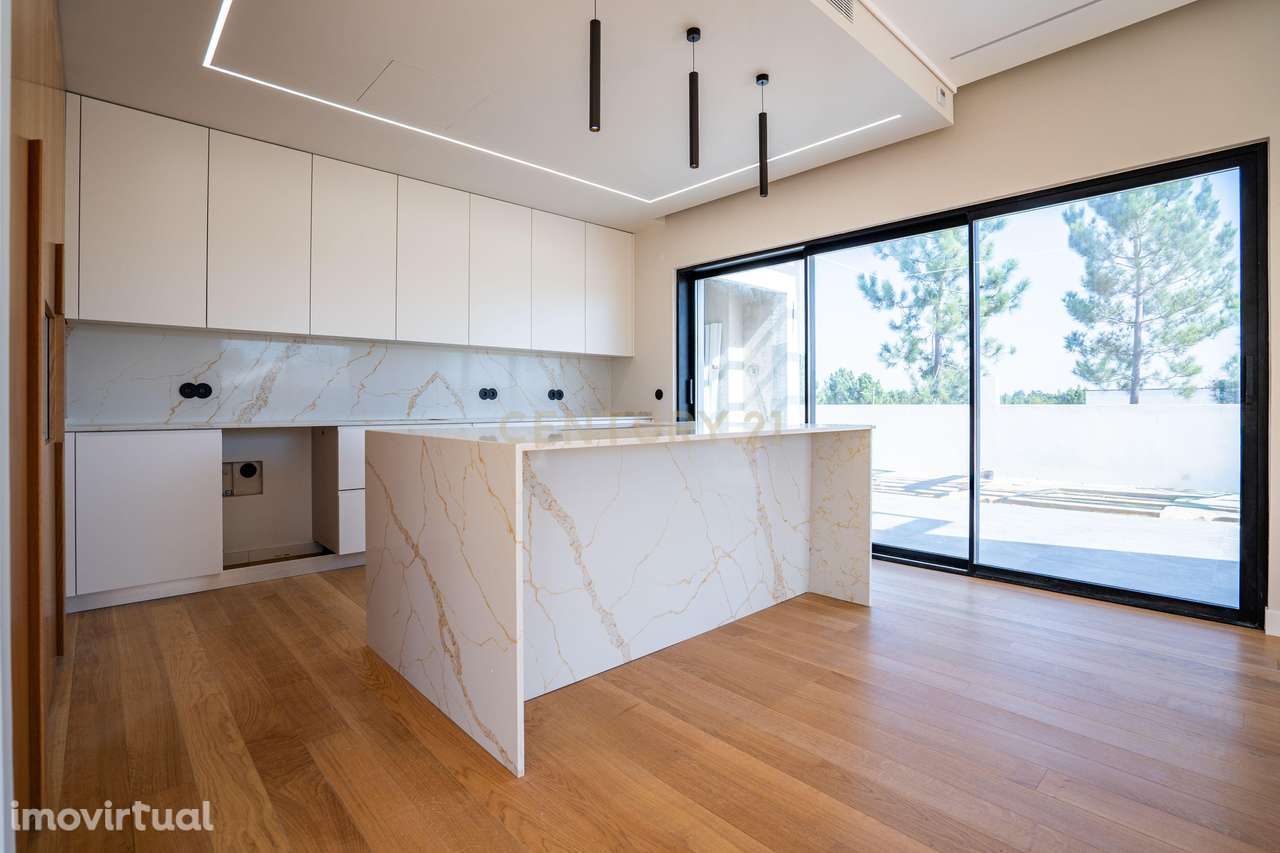 Moradia Térrea Vila Alegre- Seixal - Grande imagem: 2/28