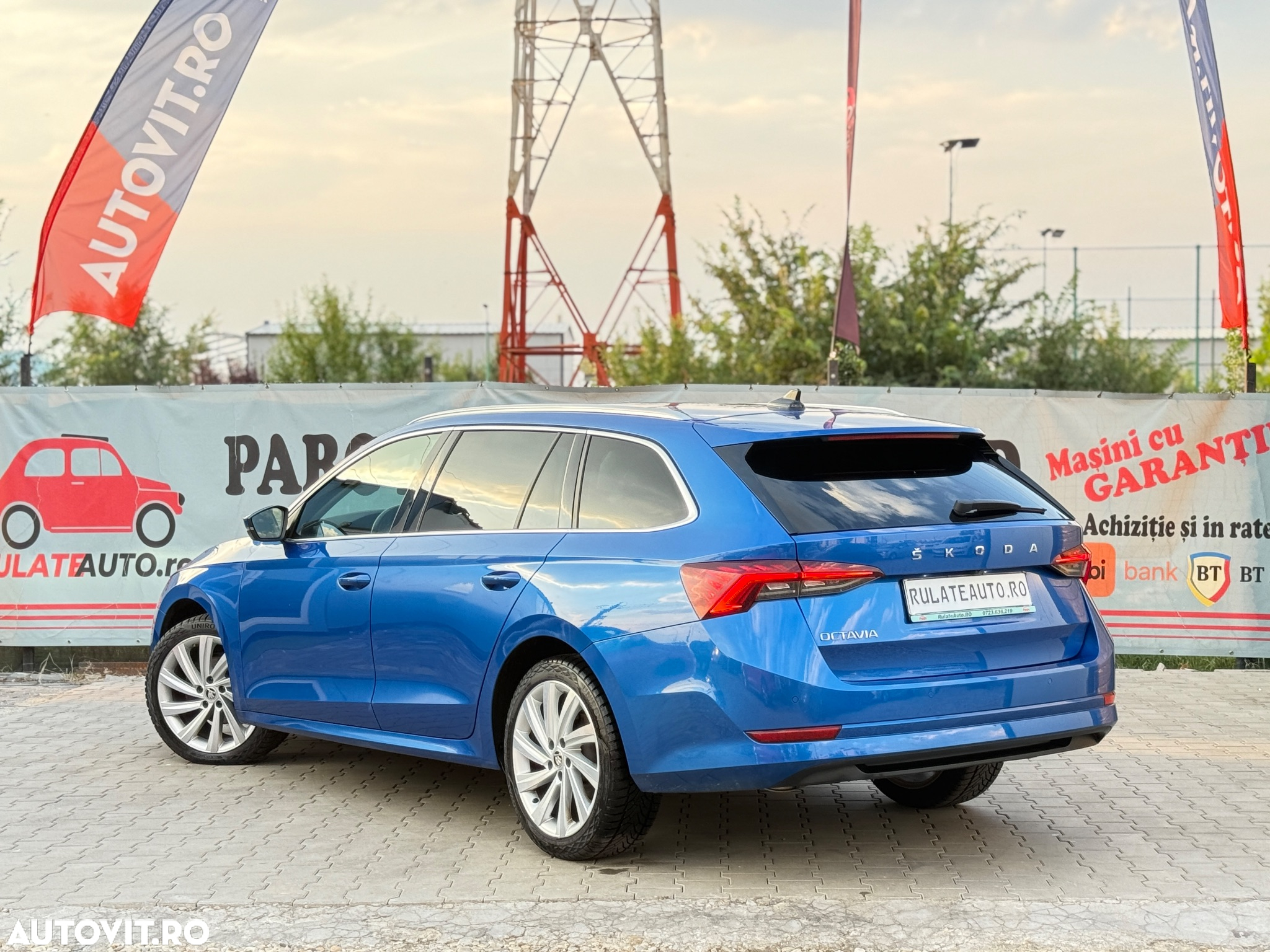 Skoda Octavia 2.0 TDI DSG Style - 2
