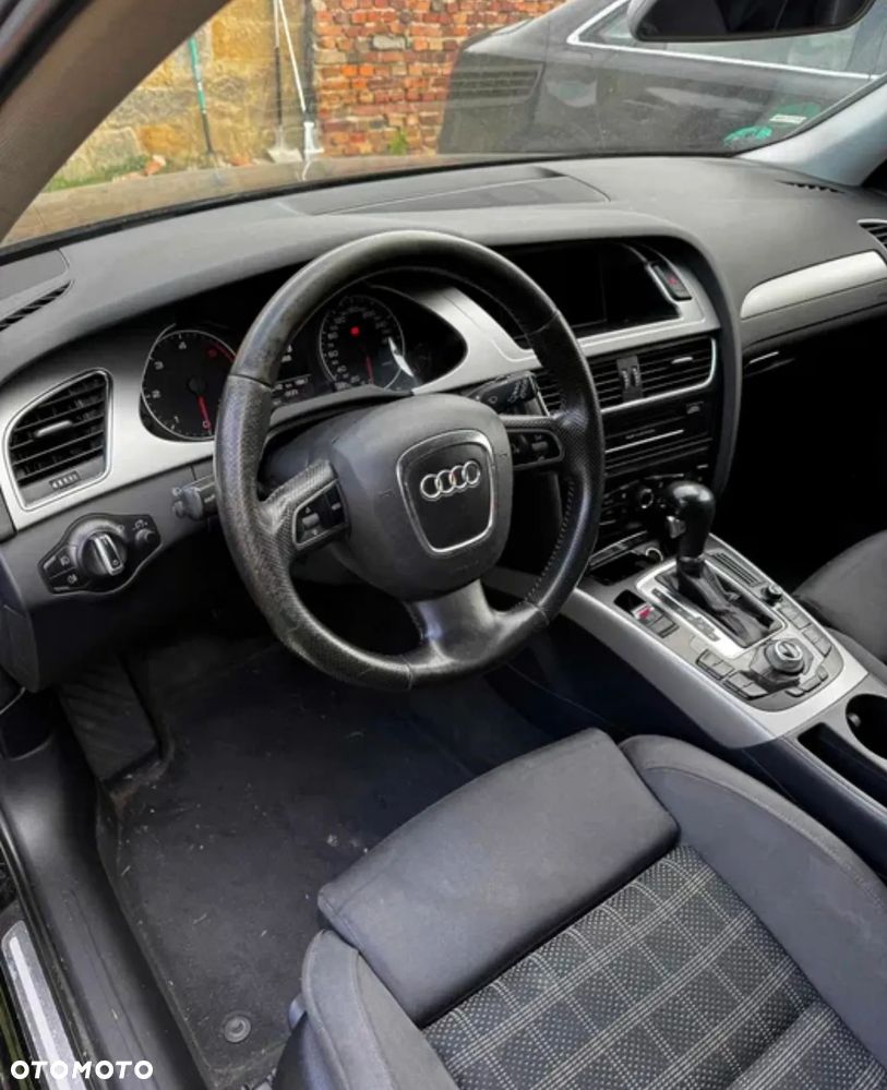Audi A4 - 5