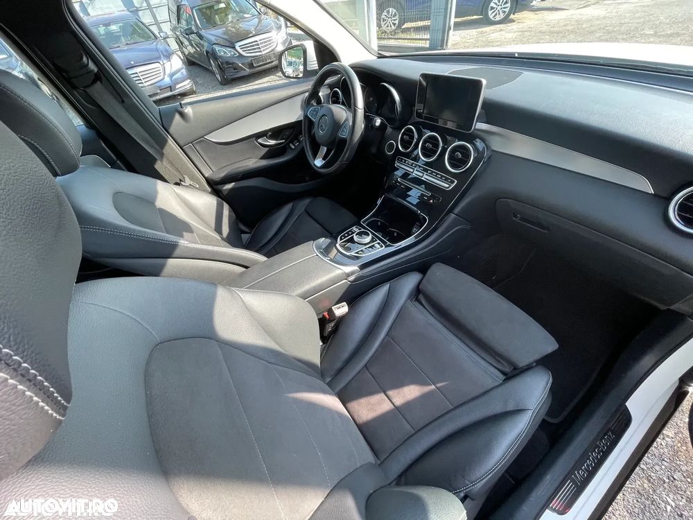 Mercedes-Benz GLC 220 d 4MATIC 9G-TRONIC - 11