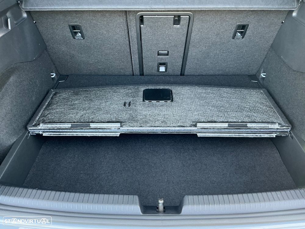 VW ID.3 59 kWh Pro City - 12