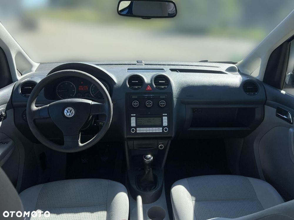 Volkswagen Caddy - 4