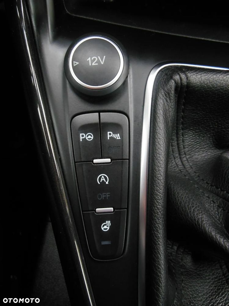 Ford Focus 1.0 EcoBoost STart-Stopp-System TITANIUM - 20