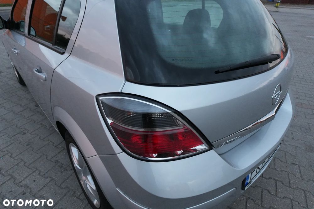 Opel Astra - 16