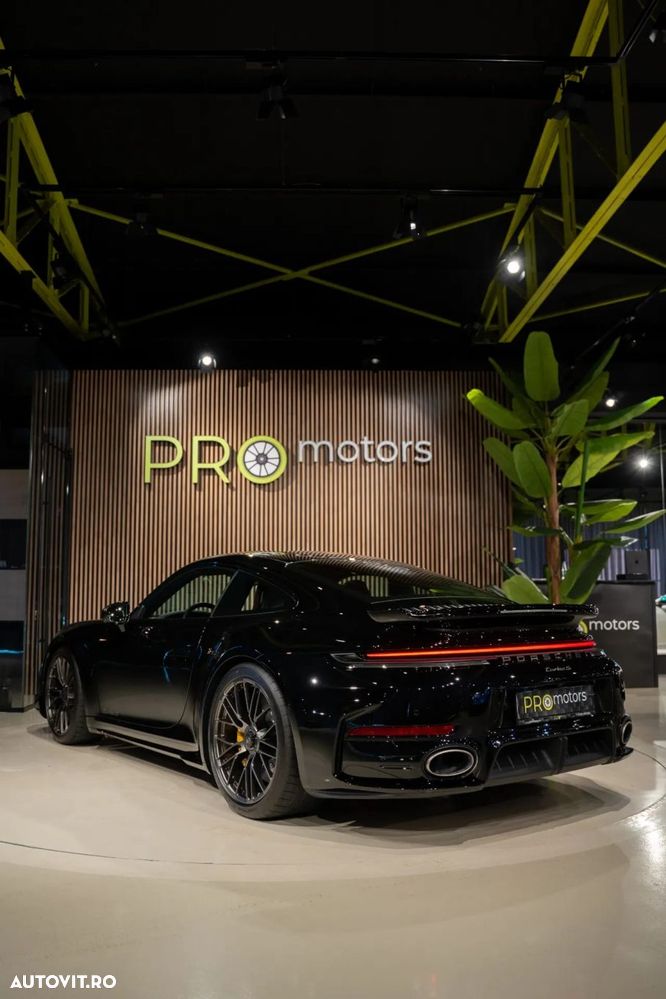 Porsche 911 - 34