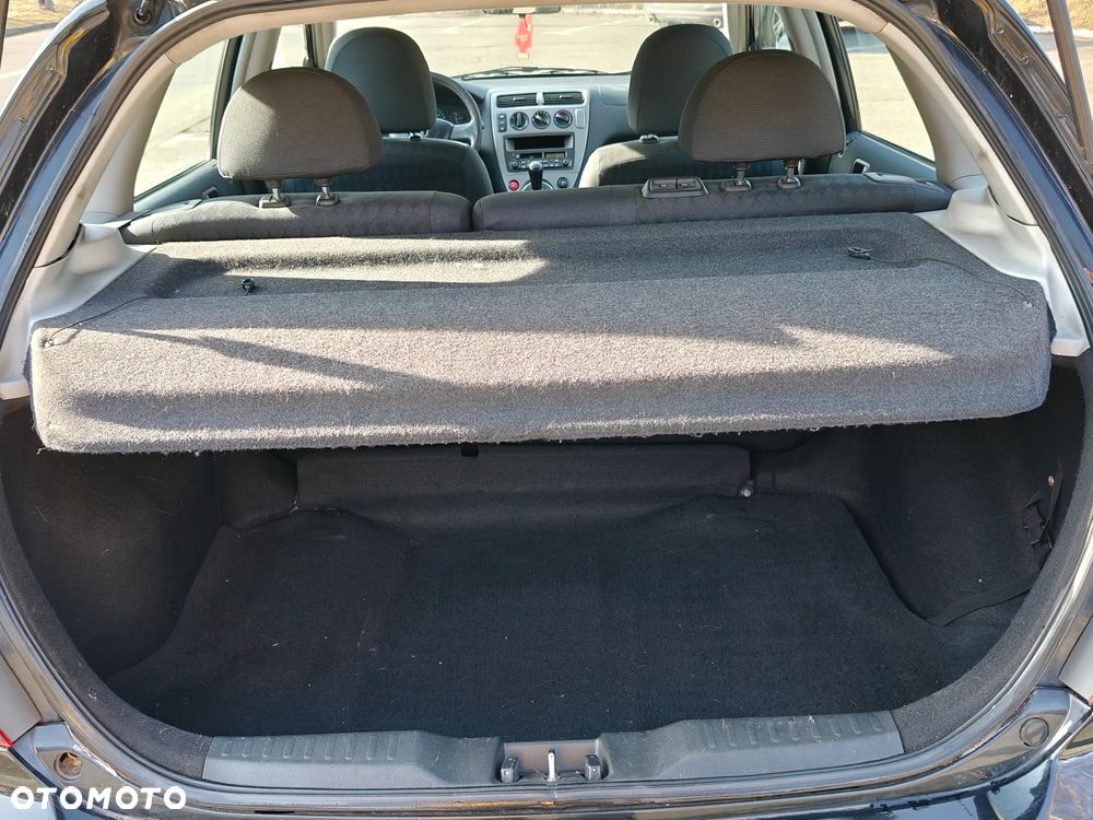 Honda Civic 1.6i LS - 16