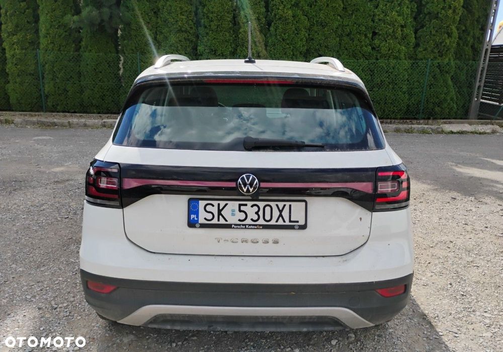 Volkswagen T-Cross - 21