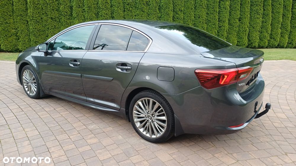 Toyota Avensis 1.8 Prestige - 7