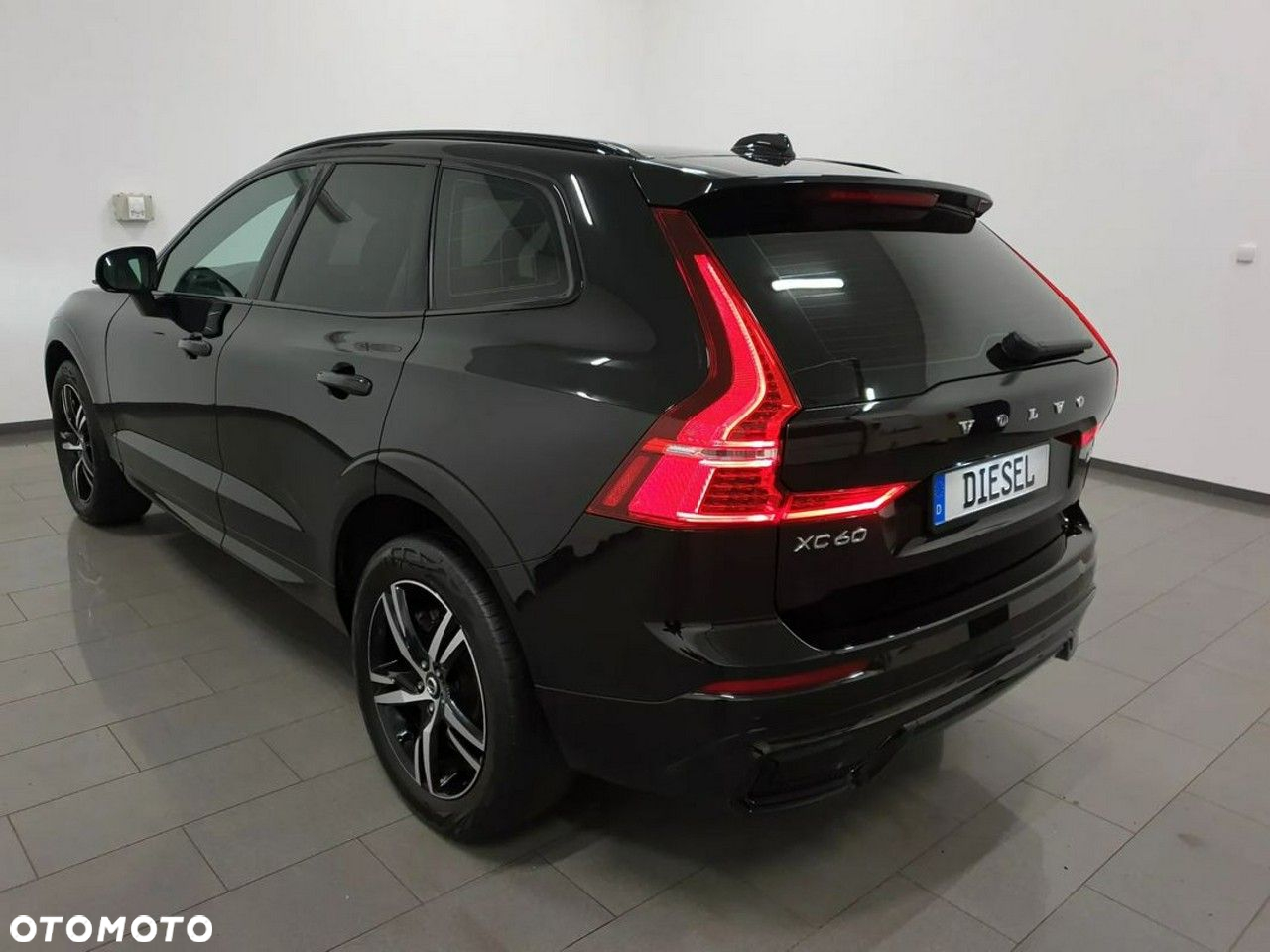 Volvo XC 60 B4 D Geartronic RDesign - 4