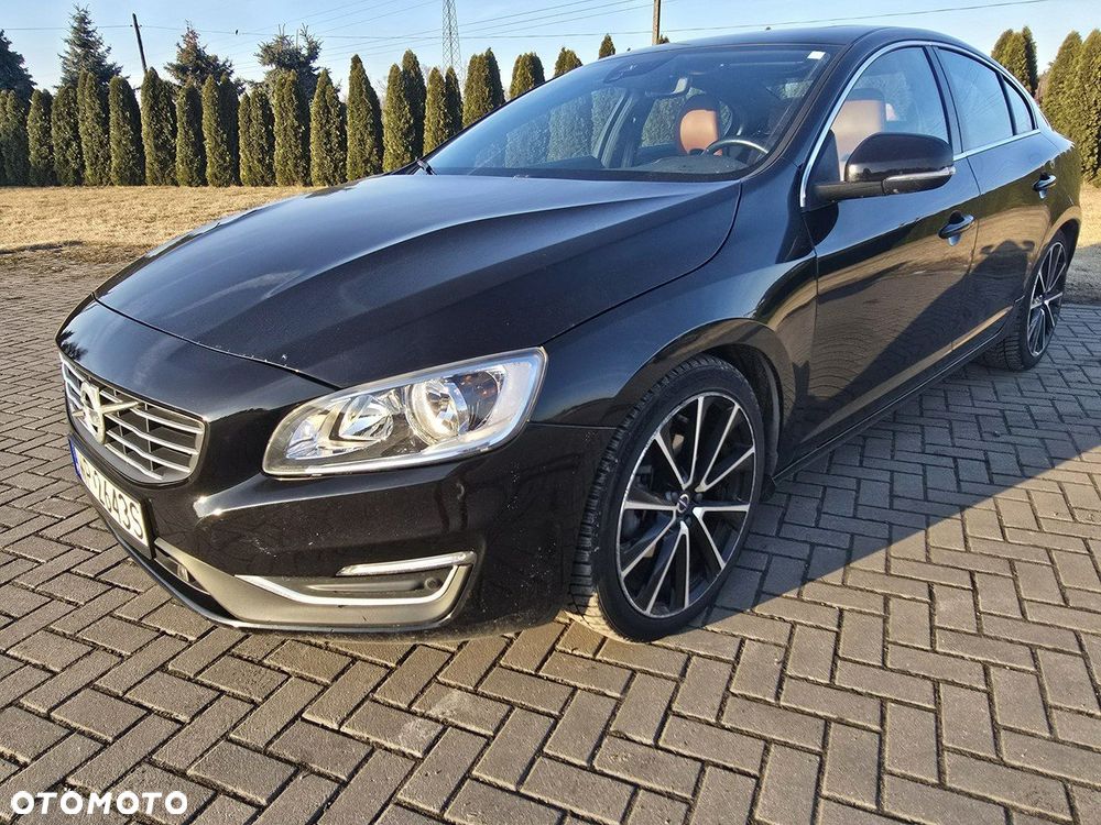 Volvo S60 - 4