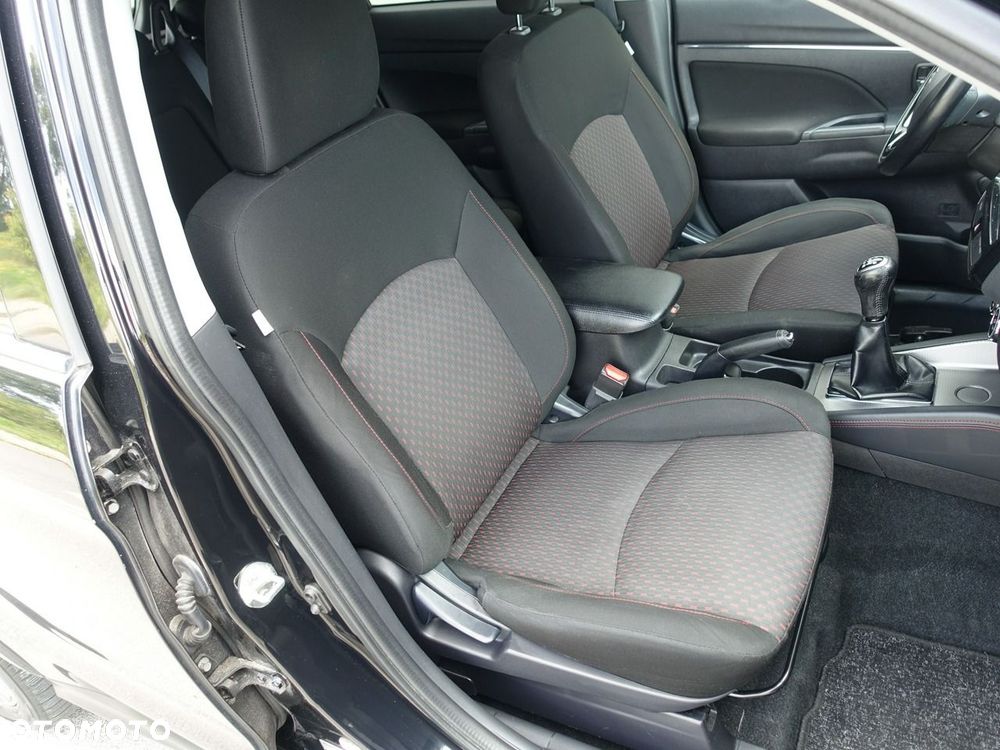 Mitsubishi ASX 1.6 2WD Edition 100+ - 26