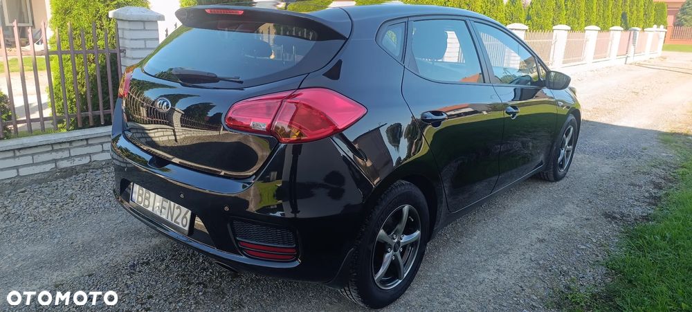 Kia Ceed Cee'd 1.4 M - 5