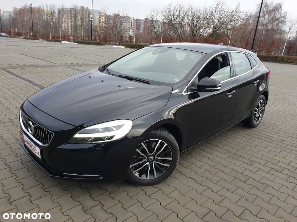 Volvo V40 D3 Inscription - 12