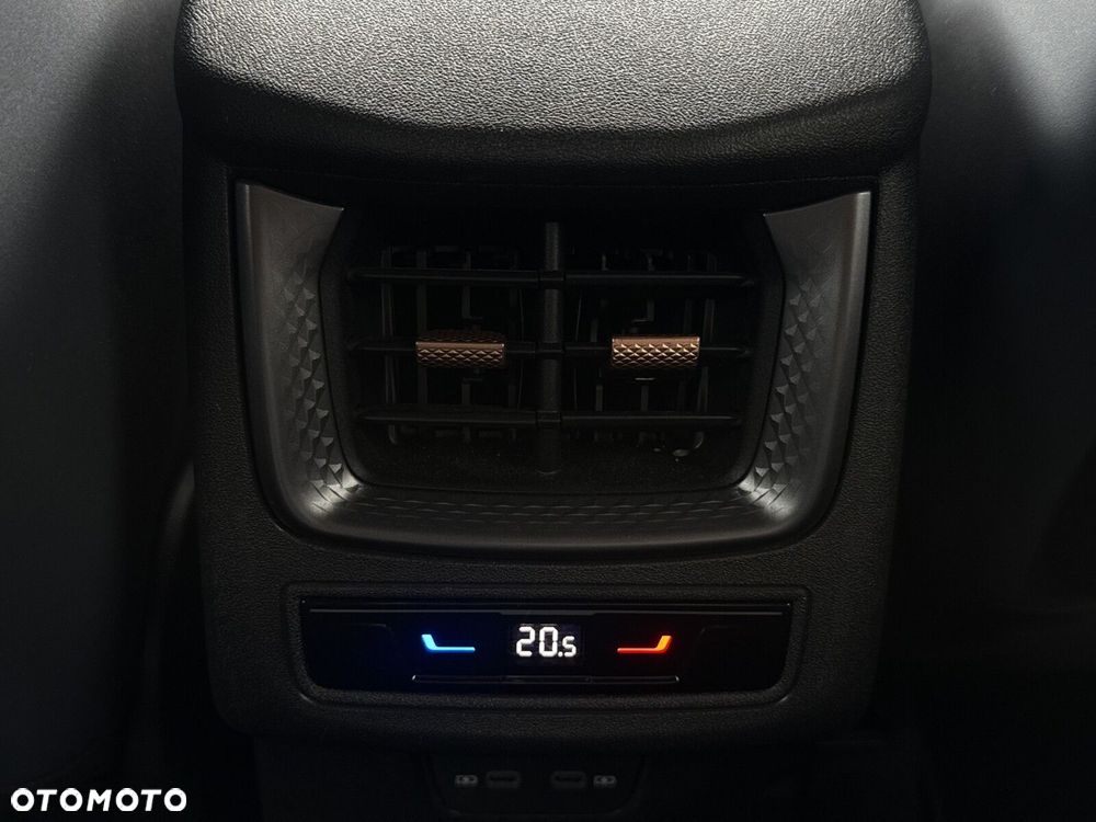 Cupra Terramar 1.5 eTSI mHEV DSG - 36