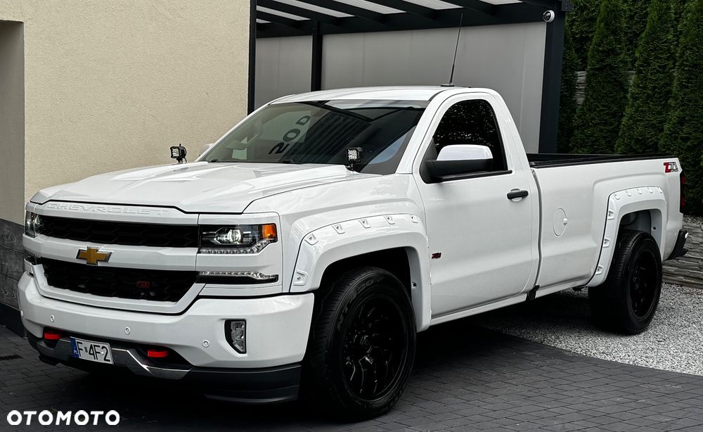 Chevrolet Silverado 5.3 Extended Cab LT1 4x4 - 5