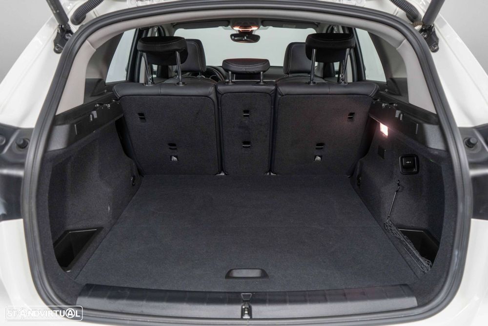 BMW X1 25 e xDrive Corporate Edition - 15