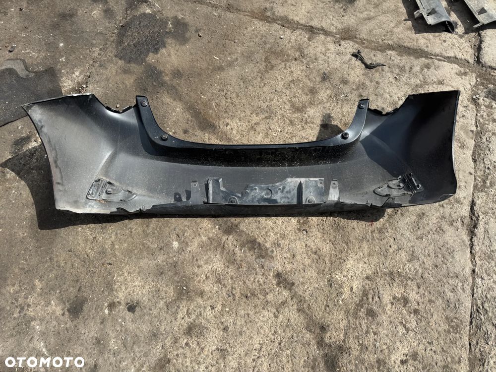 Zderzak Toyota Yaris III lift 2019r tył tylny kolor 209 OE - 5