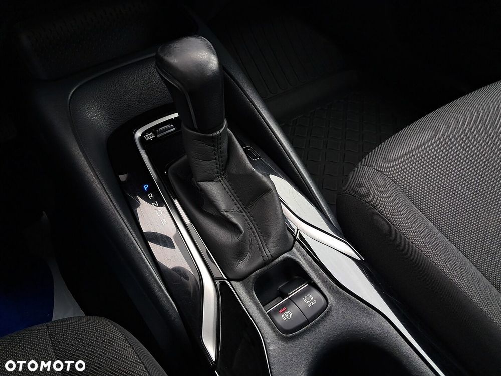 Toyota Corolla 1.8 Hybrid Comfort - 20