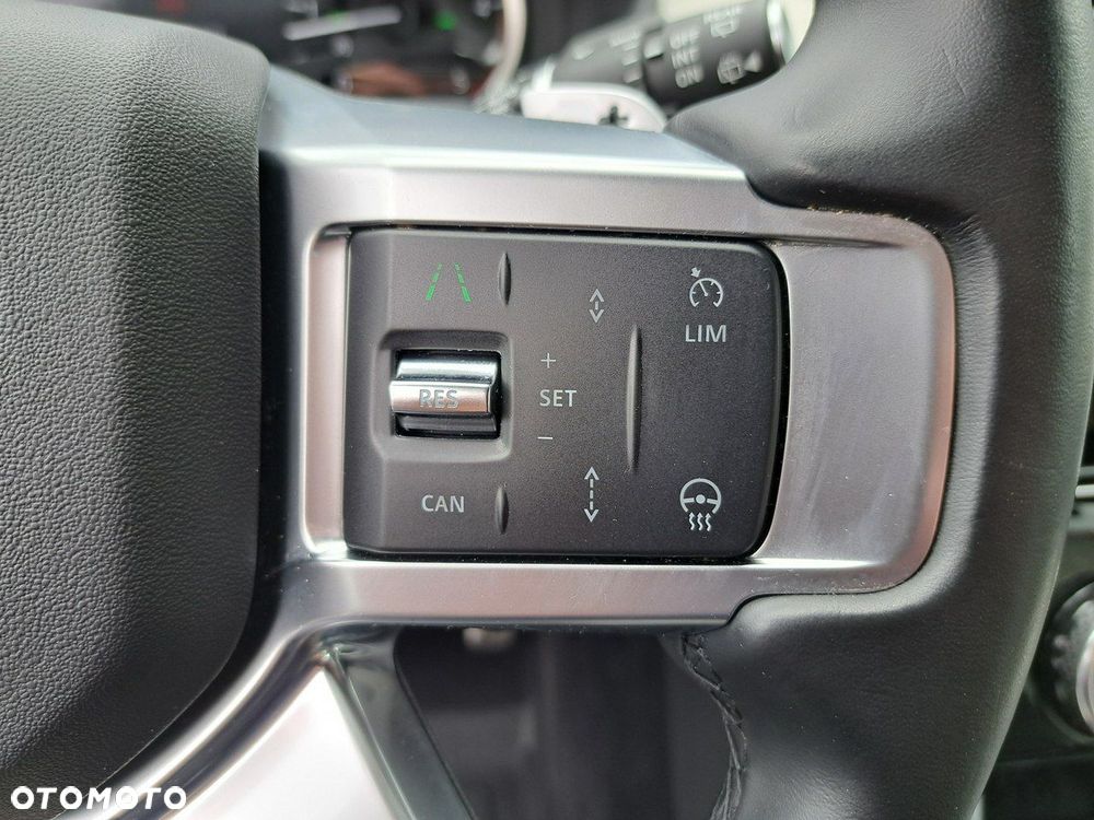 Land Rover Discovery - 25