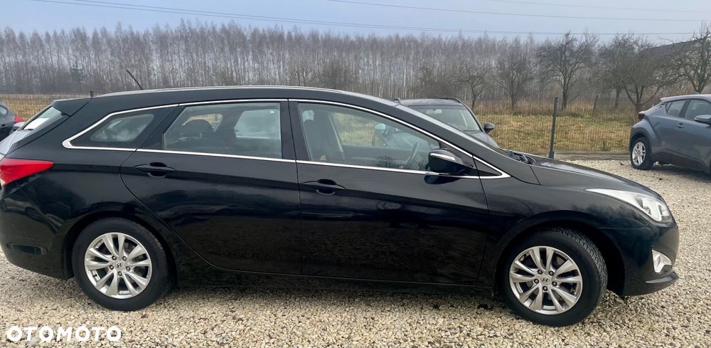 Hyundai i40 Kombi blue 1.6 Classic - 22