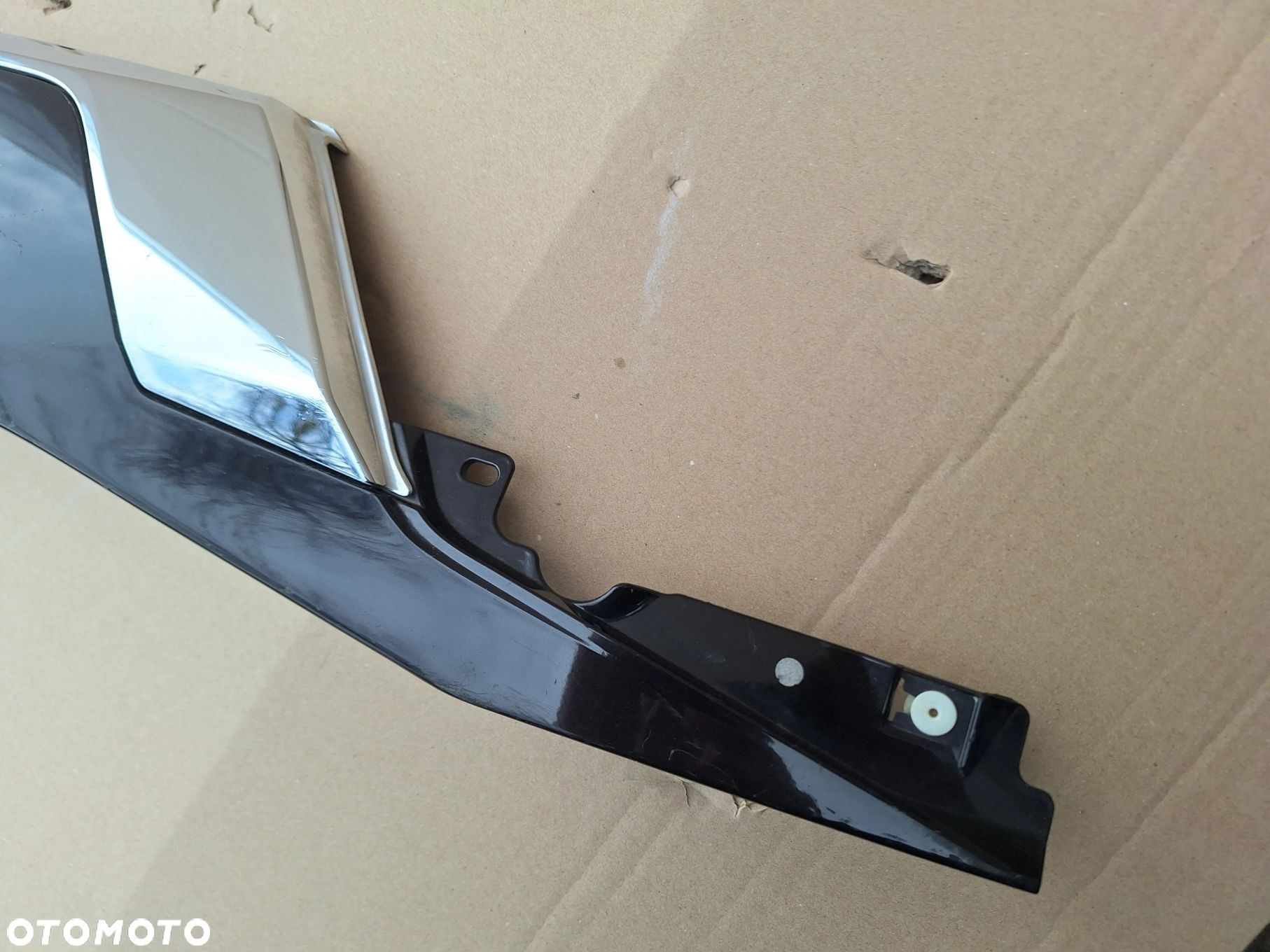 MITSUBISHI OUTLANDER III LIFT 15-20 BLENDA LISTWA KLAPY BAGAŻNIKA - 9