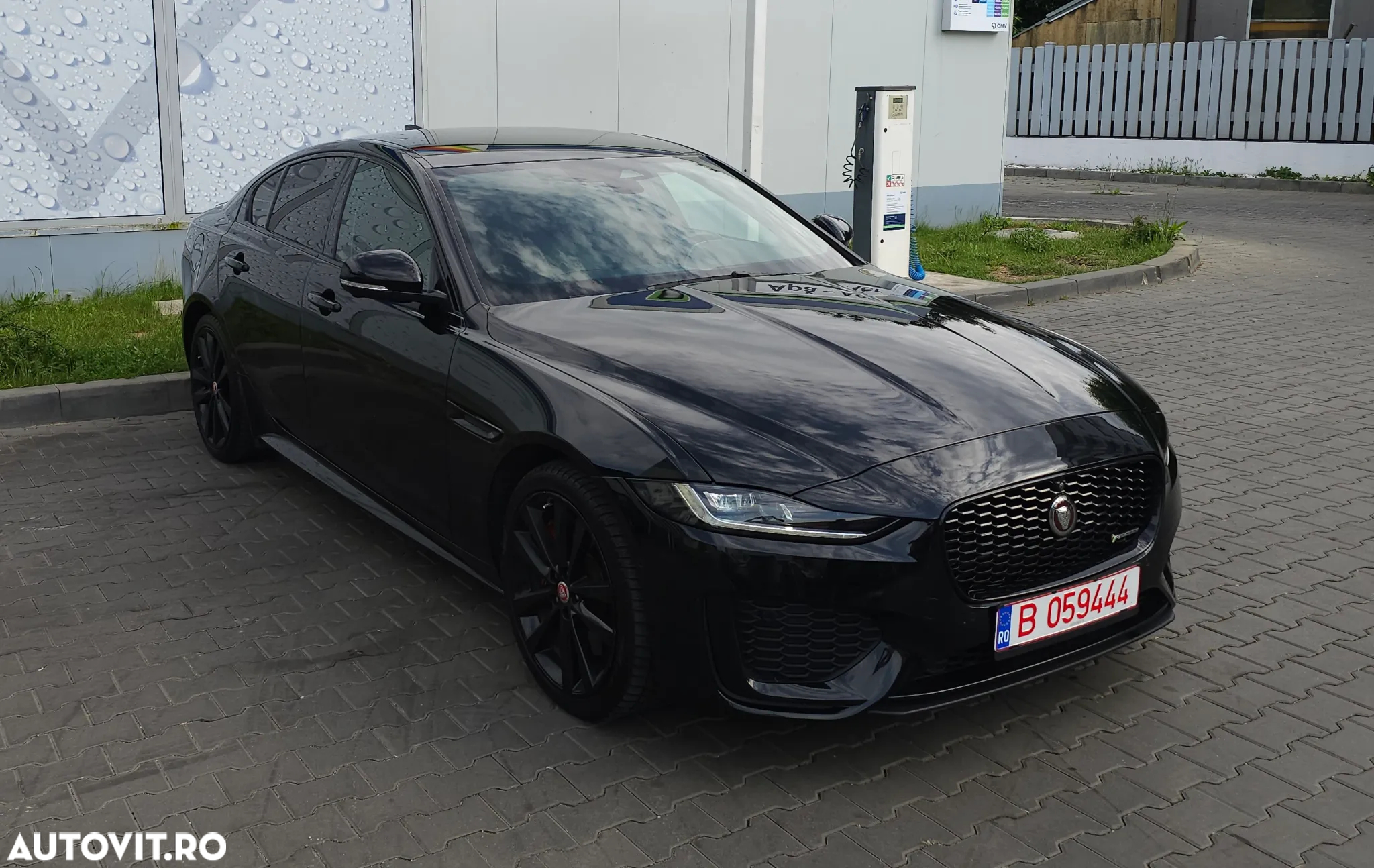 Jaguar XE D200 AWD Aut. R-Dynamic Black - 25