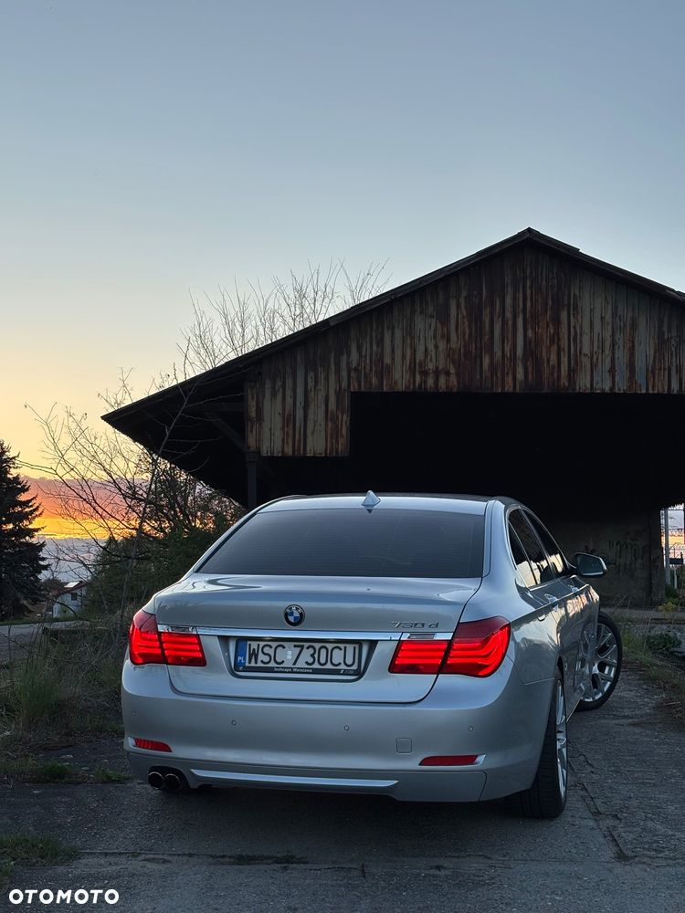 BMW Seria 7 730d - 28