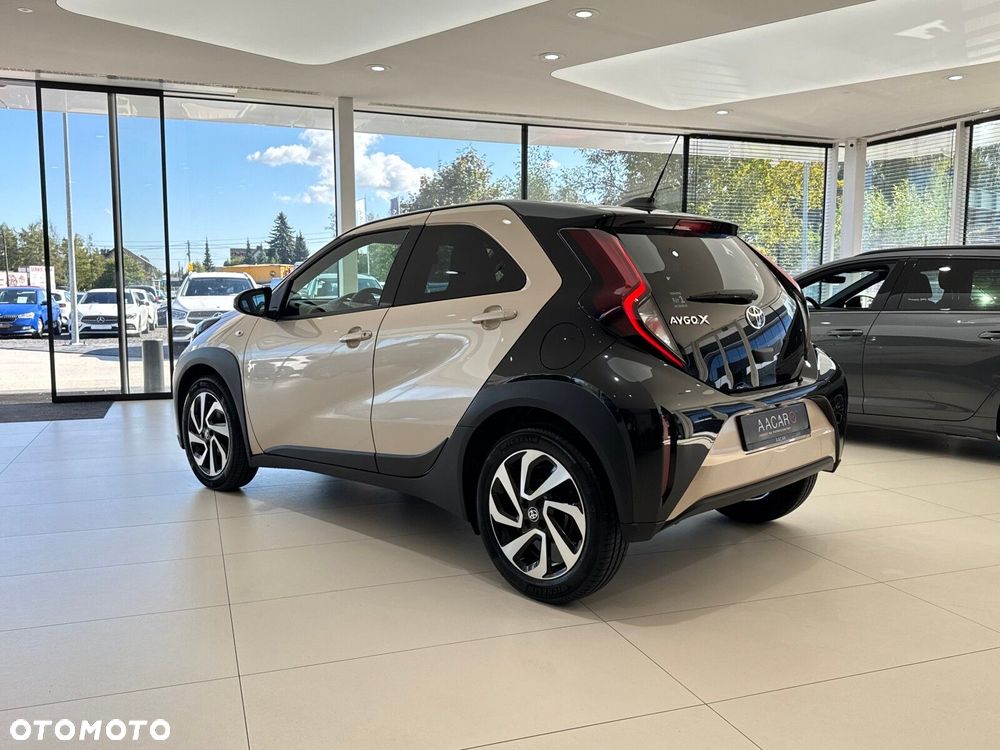 Toyota Aygo X 1.0 VVT-i Style CVT - 3