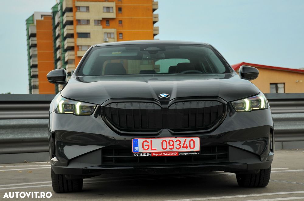BMW Seria 5 520i AT MHEV - 2