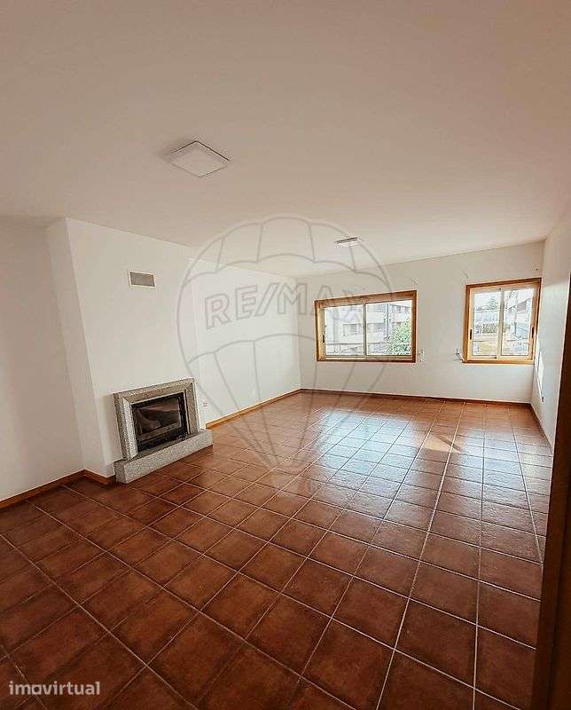 Apartamento T2 para arrendamento - Grande imagem: 3/15
