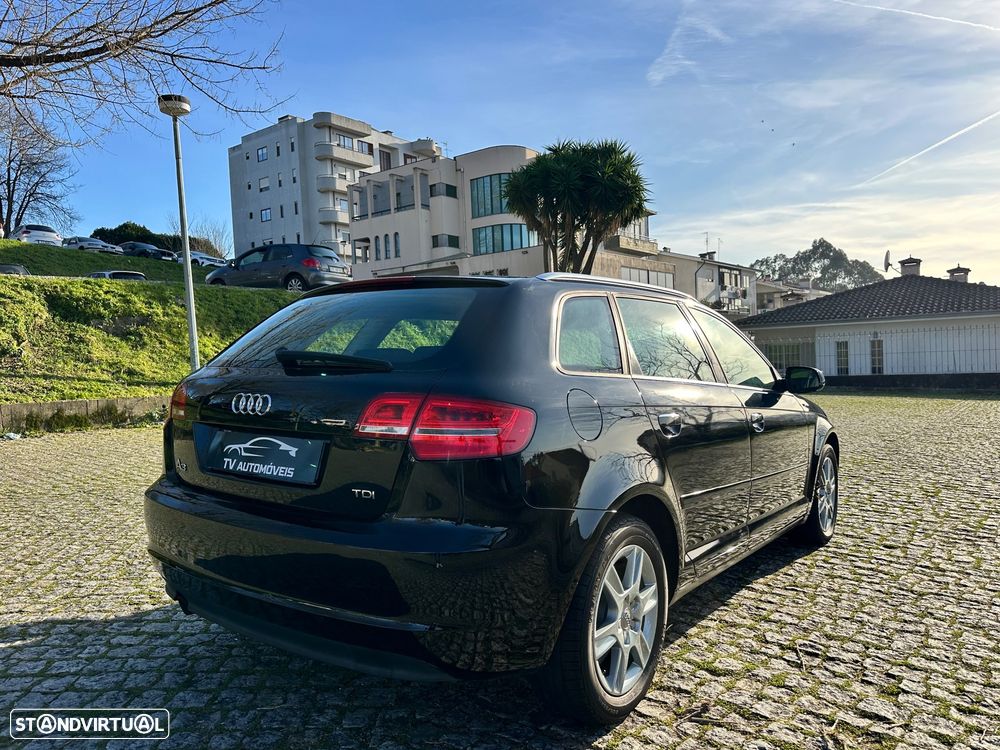 Audi A3 Sportback 1.6 TDI Attraction - 6