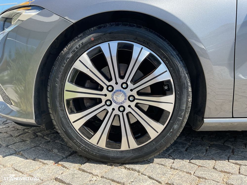 Mercedes-Benz CLA 180 d Shooting Brake Progressive Aut. - 18