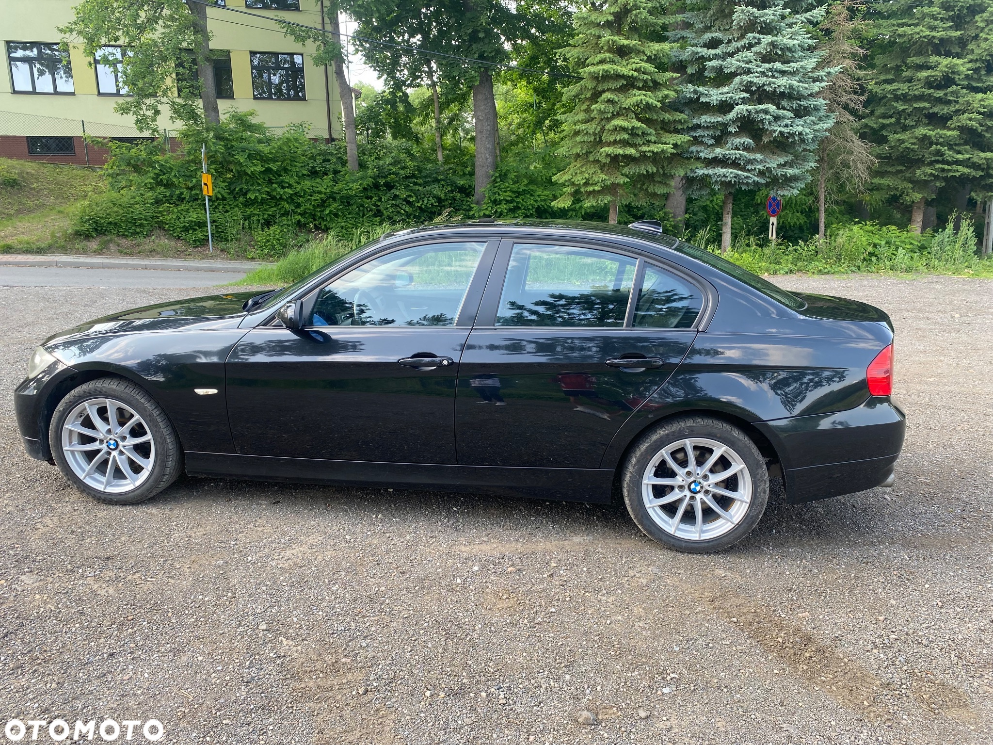 BMW Seria 3 320i - 4