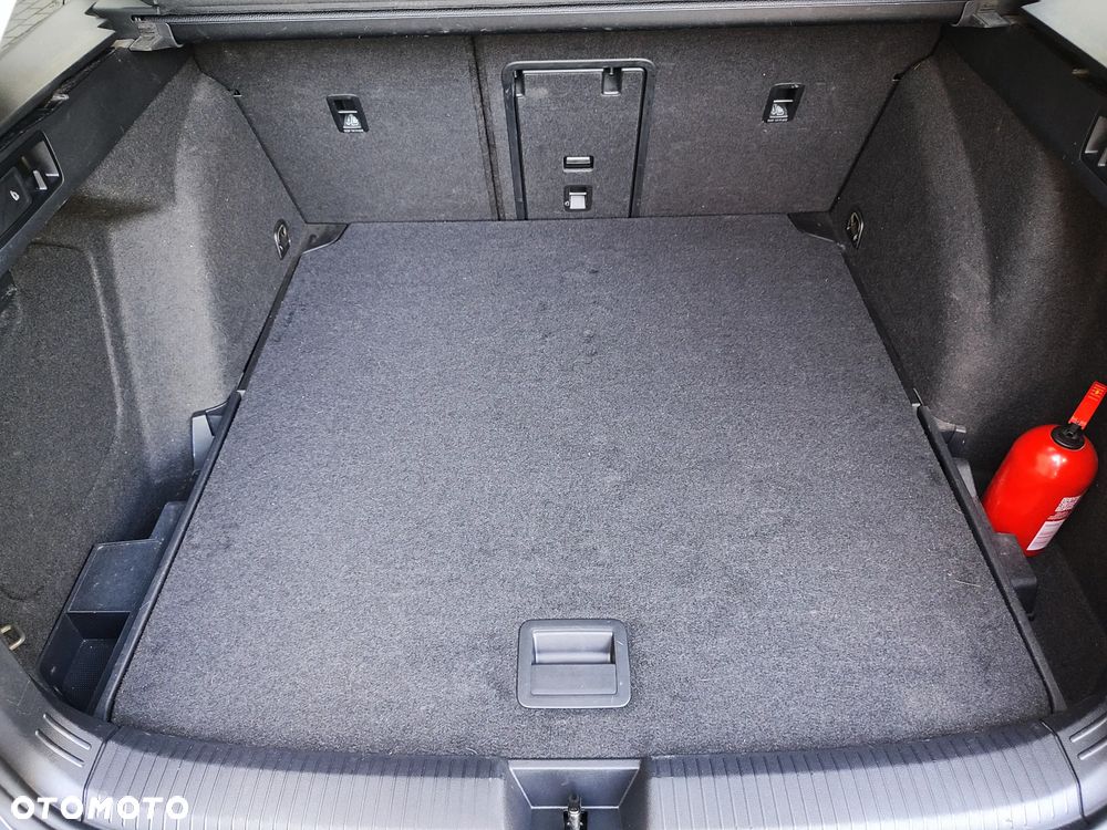 Volkswagen Golf VIII 2.0 TDI Style - 20