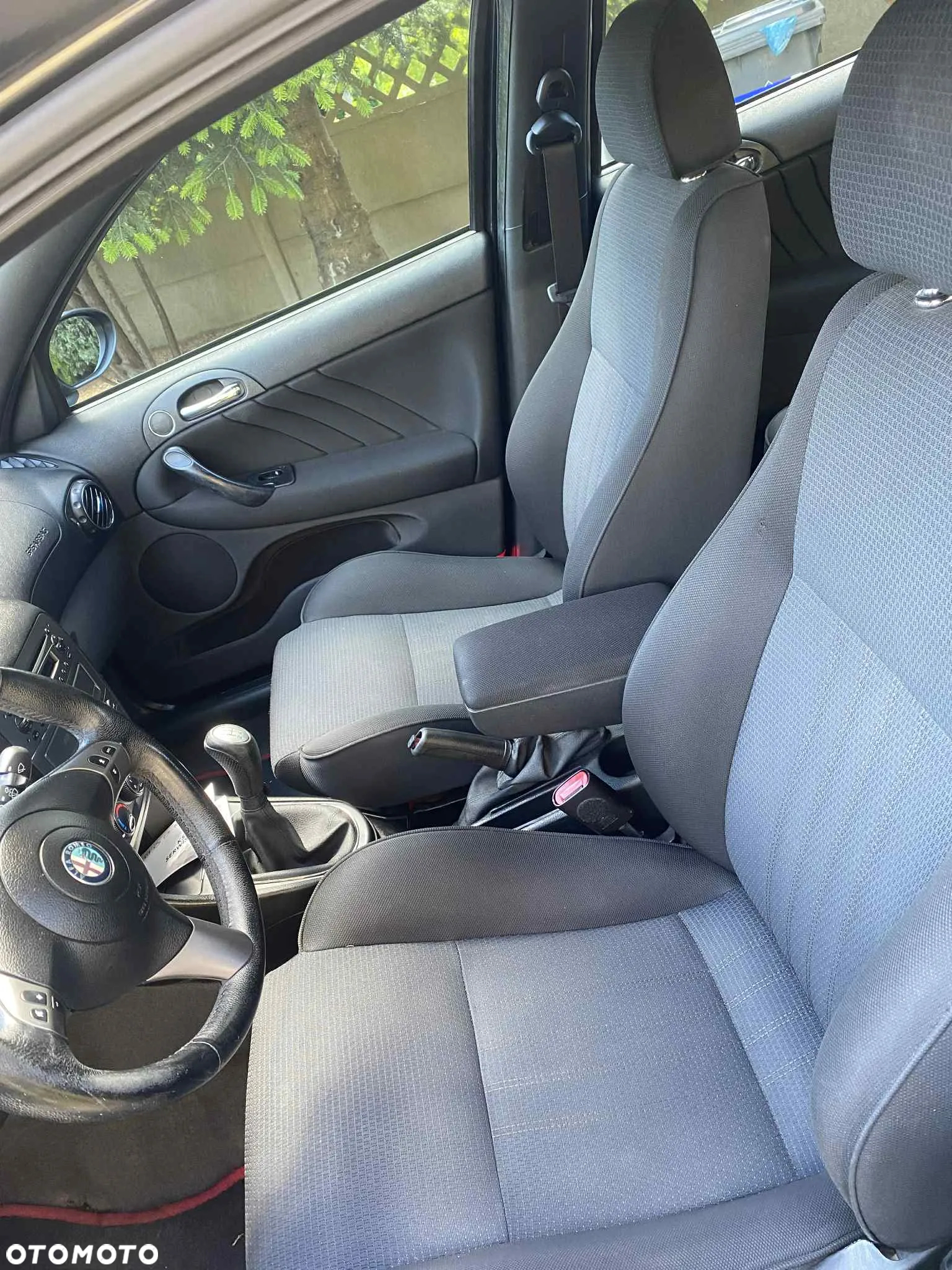 Alfa Romeo 147 - 15