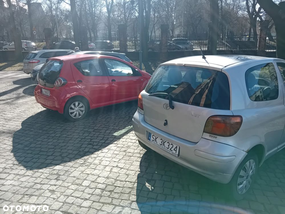 Toyota Yaris 1.3 Terra Plus - 5