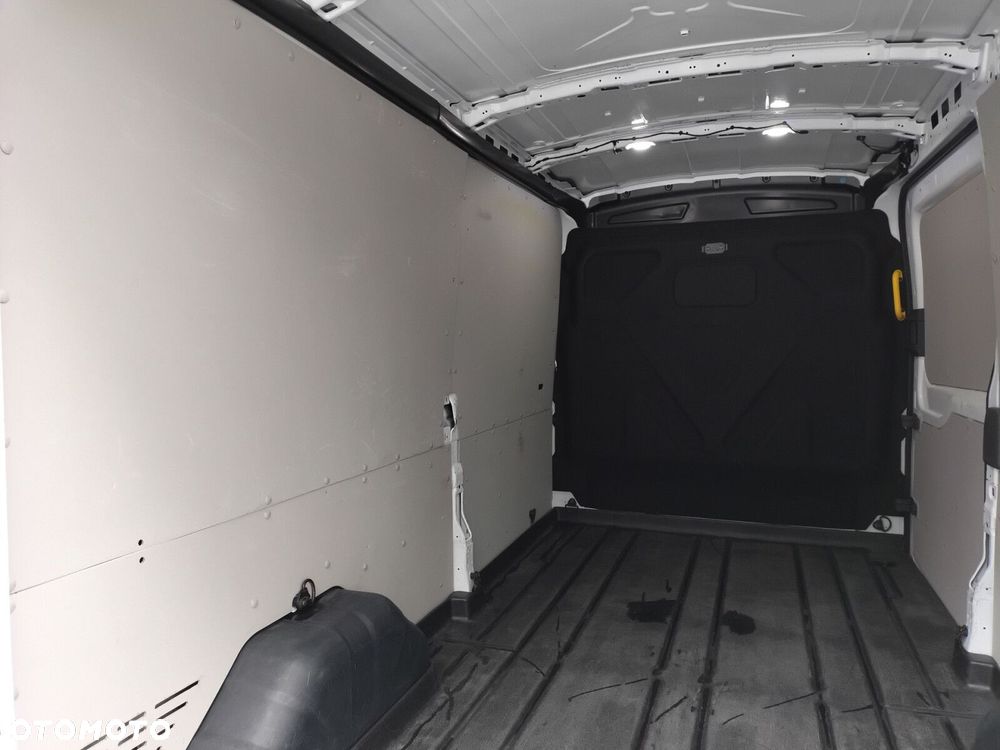 Ford transit - 14