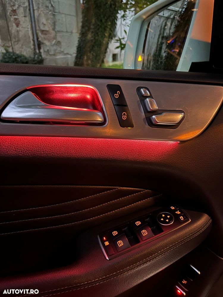 Mercedes-Benz GLE - 29