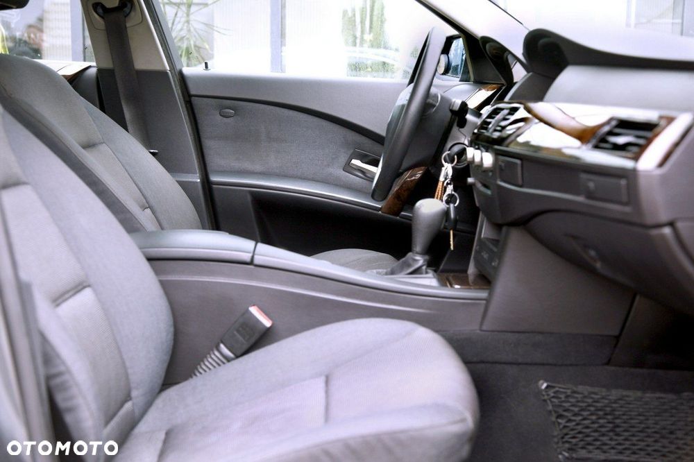 BMW Seria 5 - 11