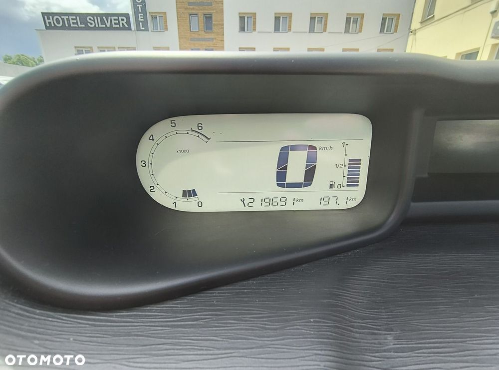 Citroën C3 Picasso 1.4i Seduction - 14